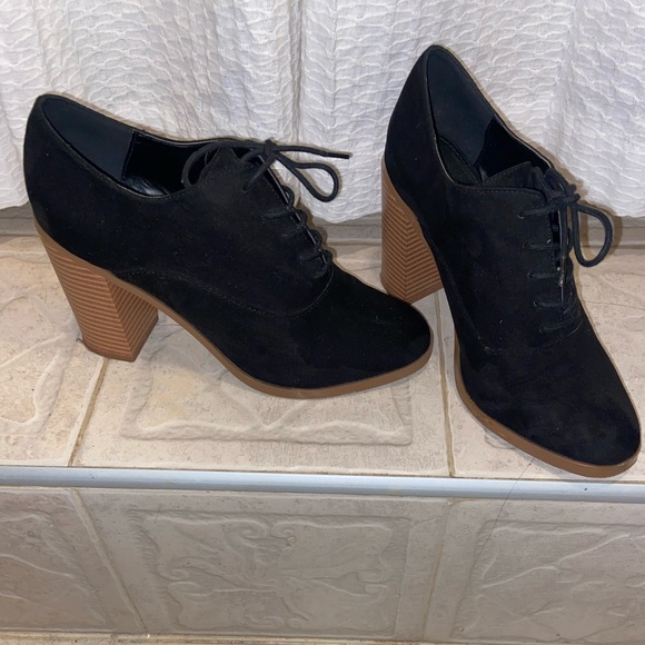 Forever 21 Shoes - Oxford Ankle Booties Size 8 - Forever21